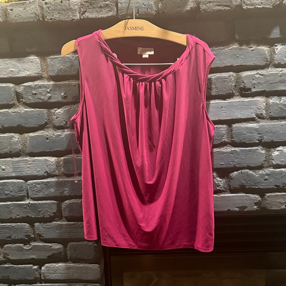Tahari Women's Magenta Sleeveless Blouse